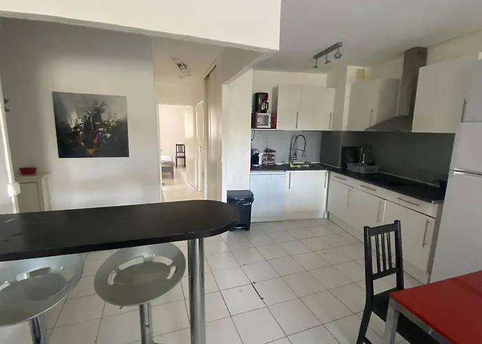 Moderne 3 Pieces Sur Marina Pour 6 Personnes - Fr-1-696-98 Кане