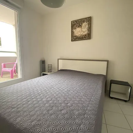 Moderne 3 Pieces Sur Marina Pour 6 Personnes - Fr-1-696-98 カネ