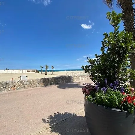 Moderne 3 Pieces Sur Marina Pour 6 Personnes - Fr-1-696-98 *